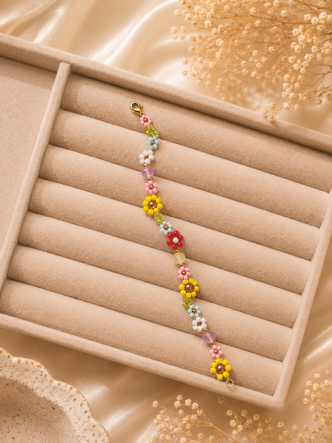Sunflower Bloom Beaded Bracelet