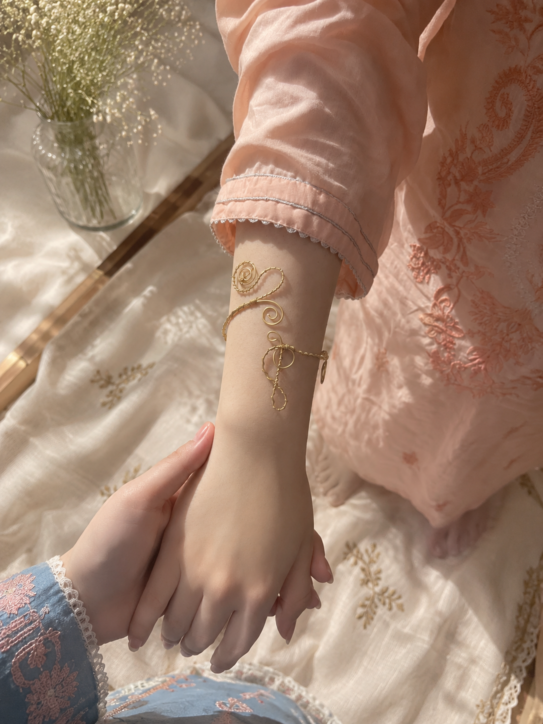 Golden Vine Arm Cuff