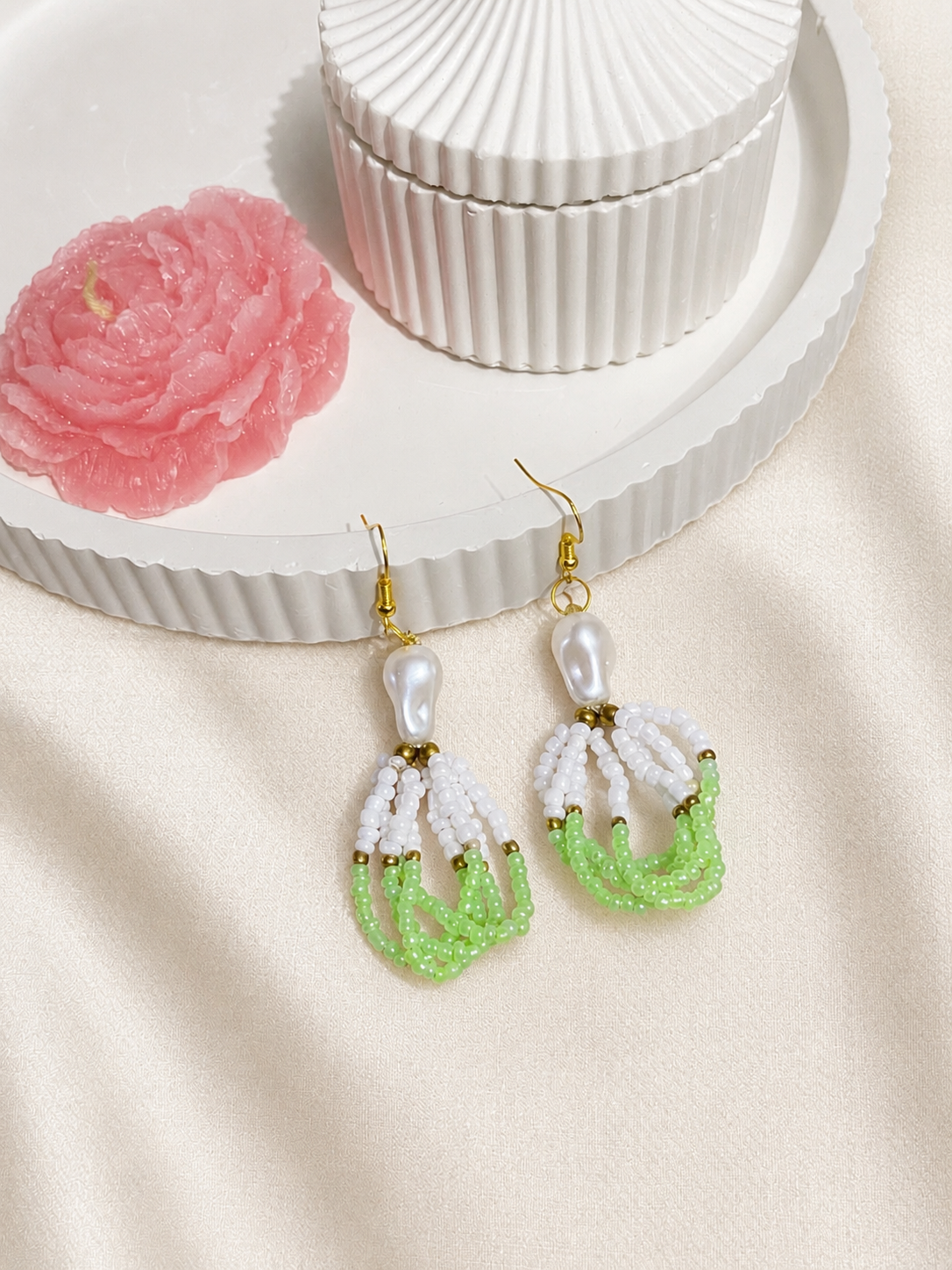 Lily Pearl Beaded Earrings