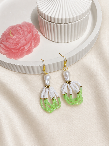 Lily Pearl Beaded Earrings